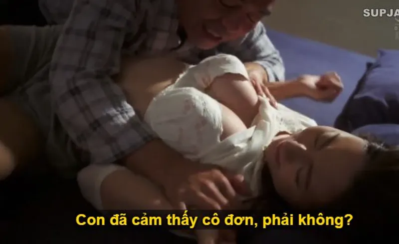 Thấy con trai mãi mê công việc để vợ của con trai cô đơn, bố chồng yêu làm liều đè nắc con dâu